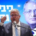 Ισραήλ: Οι επιθέσεις της 7ης Οκτωβρίου και η επιρροή των κοινωνικών δικτύων ενισχύουν την απήχηση πολιτικών όπως ο Ιταμάρ Μπεν-Γκβιρ στους νέους ψηφοφόρους.