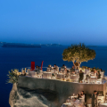 Το διάστερο Lycabettus στη Σαντορίνη