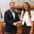 Η Μυρτώ Κοροβέση, εκλεγμένη με τον ΣΥΡΙΖΑ,  προσχώρησε στην Κοινοβουλευτική Ομάδα του ΠΑΣΟΚ-ΚΙΝΑΛ μετά τη συνάντησή της με τον Νίκο Ανδρουλάκη 