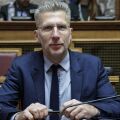 Ο υπουργός Επικρατείας Άκης Σκέρτσος συγκρίνει τις οικονομικές πορείες Ελλάδας και Γαλλίας - Οι διαφορές σε ανάπτυξη, χρέος και ανεργία.