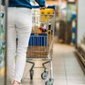 Εξοικονόμηση έως 20 ευρώ σε καλάθι 31 προϊόντων προσφέρει η λειτουργία «Ψάξε μου Φθηνότερα» στην πλατφόρμα PosoKanei.gov.gr.