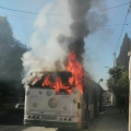 Φωτιά σε εν κινήσει λεωφορείο στη Φυλής - Ο οδηγός ακινητοποίησε έγκαιρα το όχημα