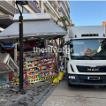 Θεσσαλονίκη: Φορτηγό έπεσε σε περίπτερο στον πεζόδρομο της Αγίας Σοφίας