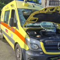 Χανιά: Ασθενοφόρο που μετέφερε ασθενή συγκρούστηκε με αυτοκίνητο 