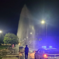 Λαμία: Βανάκι ξήλωσε πυροσβεστικό κρουνό και δημιούργησε σιντριβάνι 8 μέτρων
