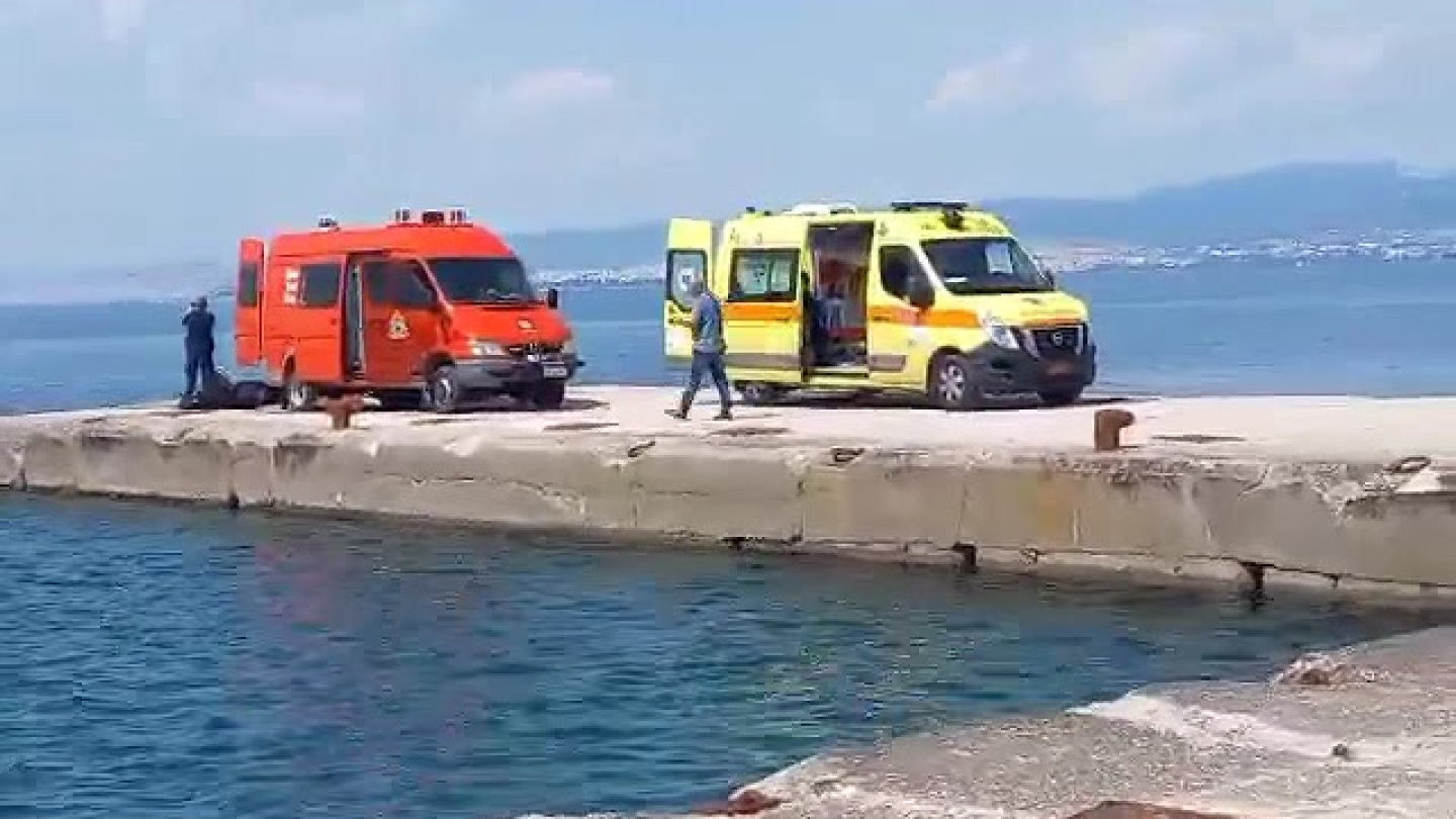 Thestival.gr Πτώση αυτοκινήτου στη θάλασσα στους Νέους Επιβάτες