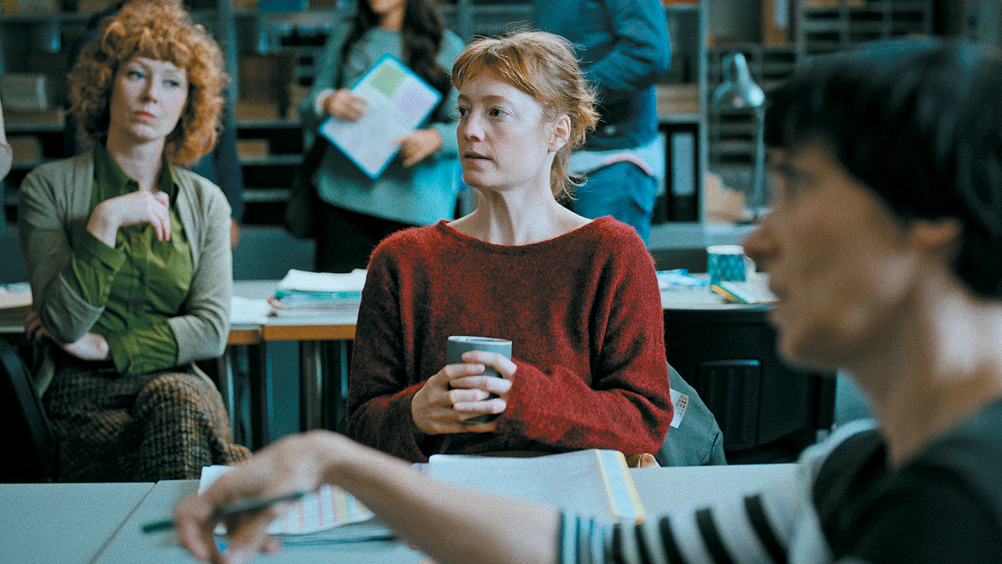 Στο Γραφείο Καθηγητών (The Teachers' Lounge) Teaser | GR Subs | Cinobo