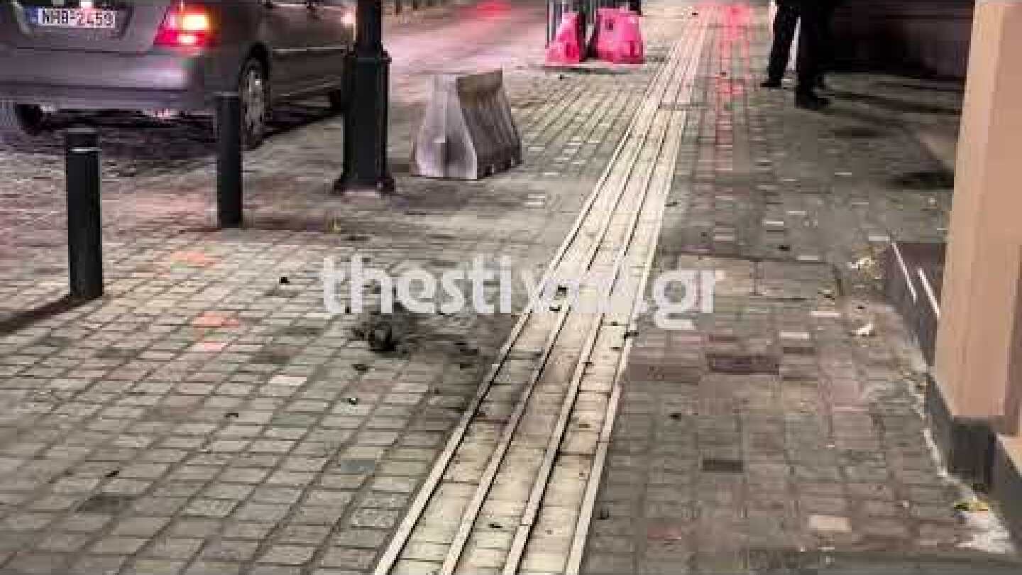 Thestival.gr Επίθεση με μολότοφ σε περιπολικό στη Θεσσαλονίκη 