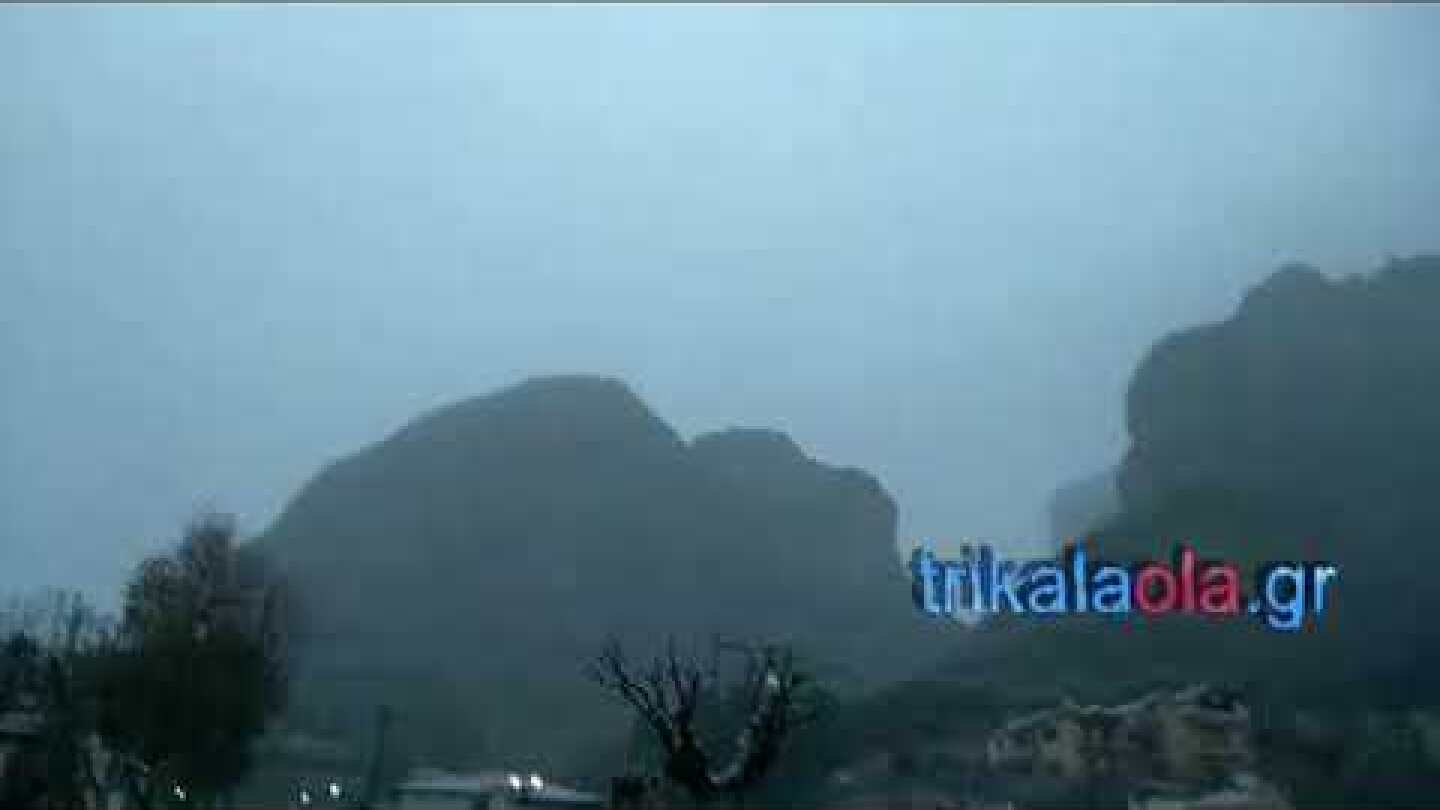 Χιονίζει τώρα πρώτο χιόνι Καλαμπάκα  Μετέωρα πρωί ξημερώματα Πέμπτη 13-12-2018