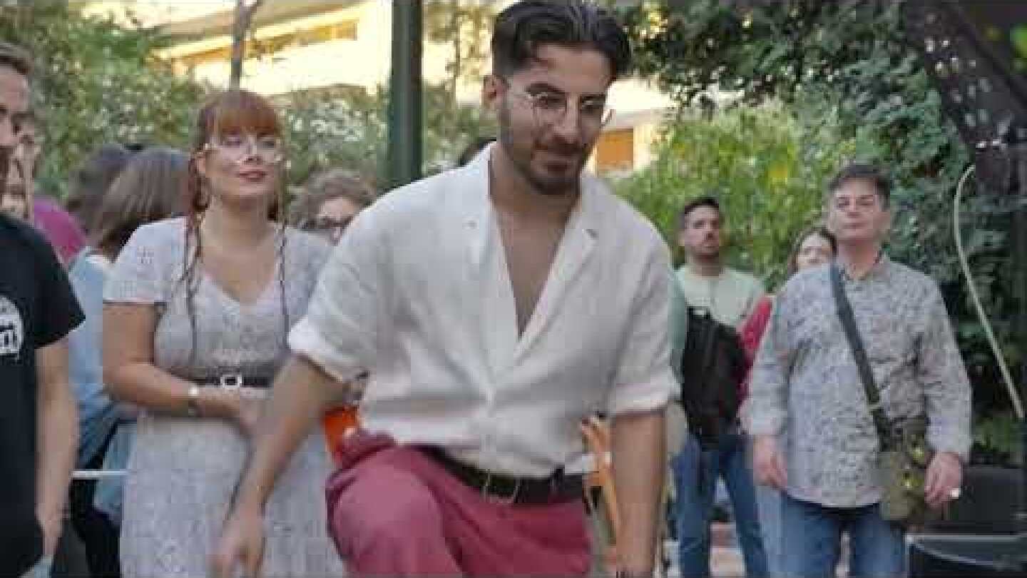 VOICE 102,5 - Πλατεία Δεξαμενής -1 χρόνος "Το Μπαλκόνι του Papazό" - Intro