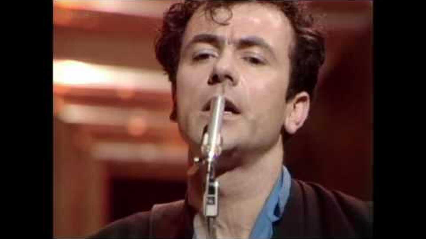 The Stranglers - Golden Brown (TOTP 1982)