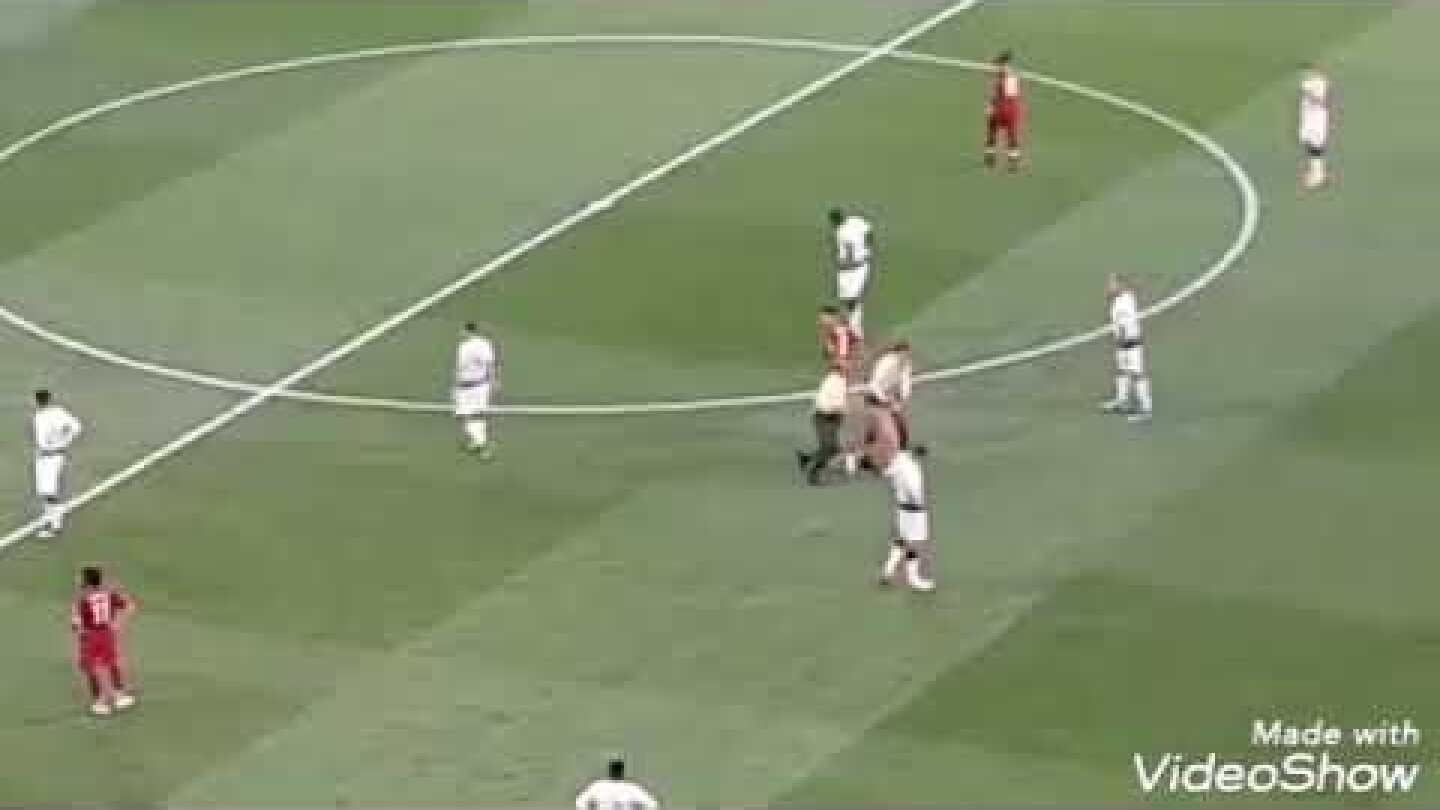 Kinsey volanski-STREAKER IN 2019 CHAMPIONS LEAGUE FINAL