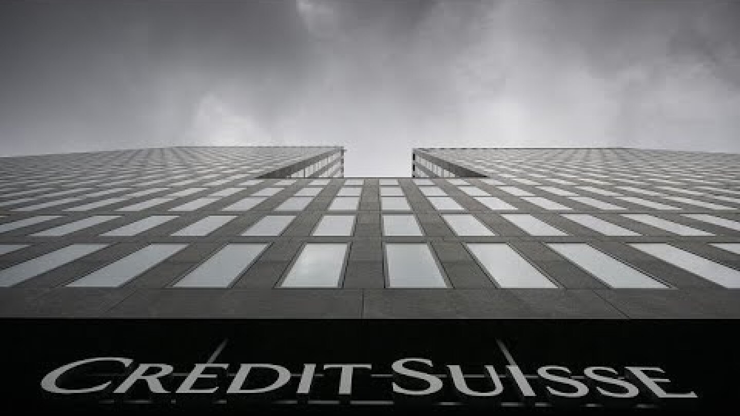 Σωσίβιο 50 δισ. ευρώ στην Crédit Suisse ρίχνει η κεντρική τράπεζα της Ελβετίας