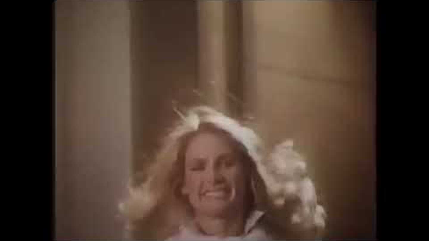 Vidal Sassoon If You Don't Look Good We Don't Look Good 1982