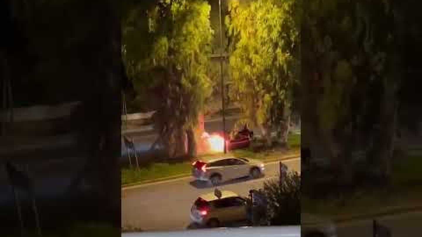 Συγκλονιστικές εικόνες και βίντεο από το θανατηφόρο τροχαίο με τη Ferrari στη Βούλα