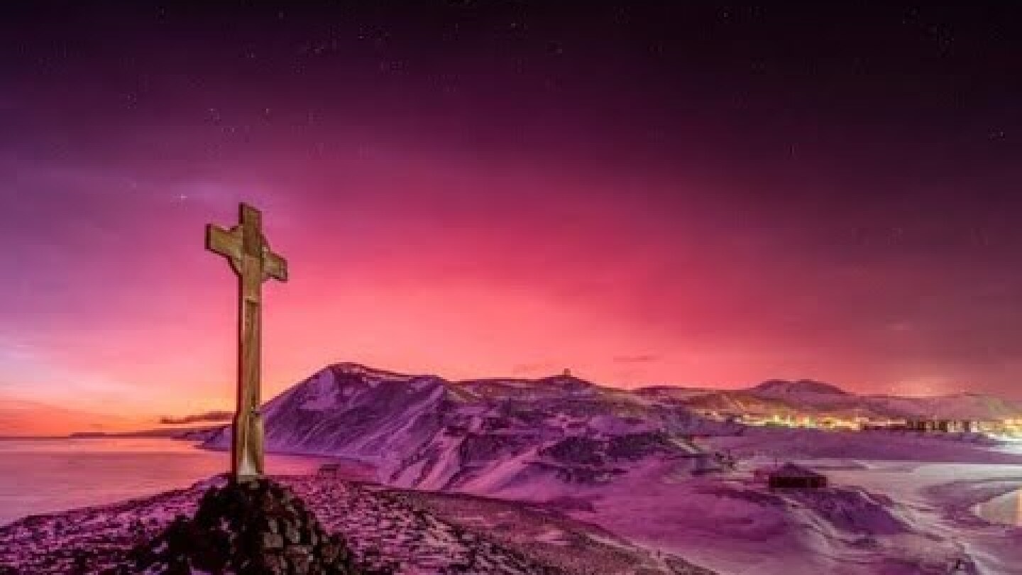 Antarctica bathed in dazzling colours in afterglow of Tonga eruption