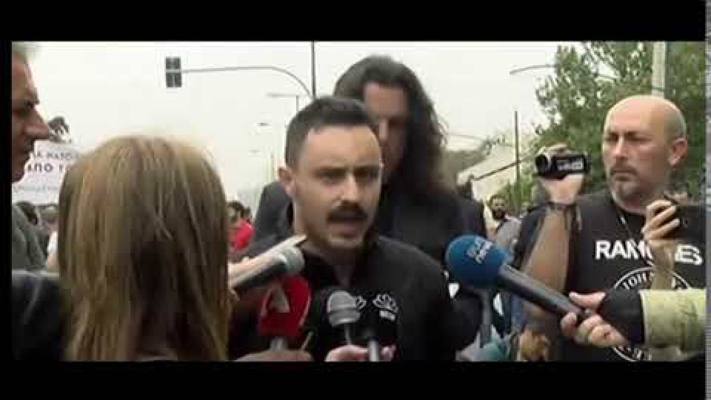 Δεν με αφήνουν να βανδαλίσω. Πού είναι το κράτος;