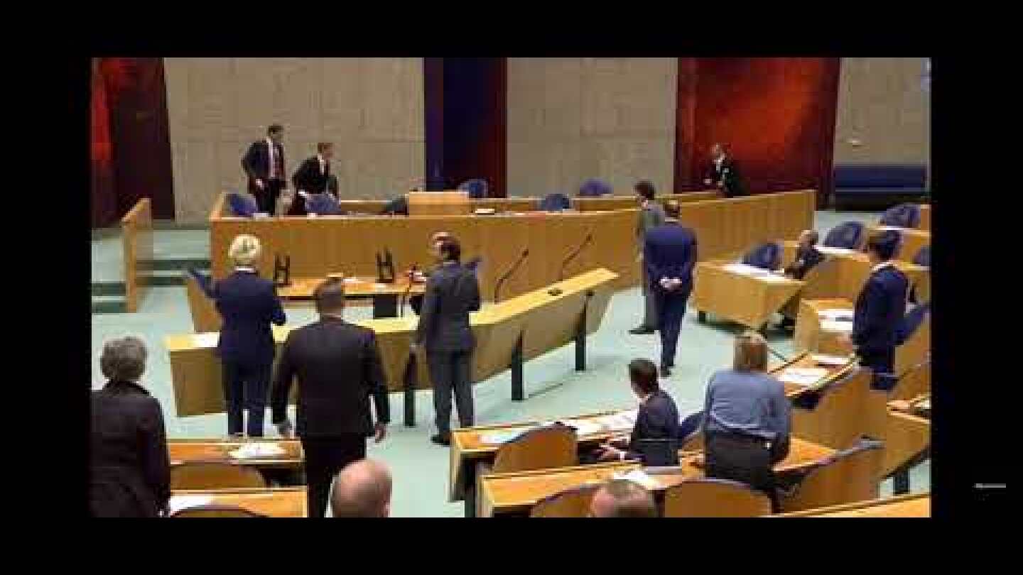 Dutch Minister of Health Faint in front of Live Television (CORONAVIRUS)