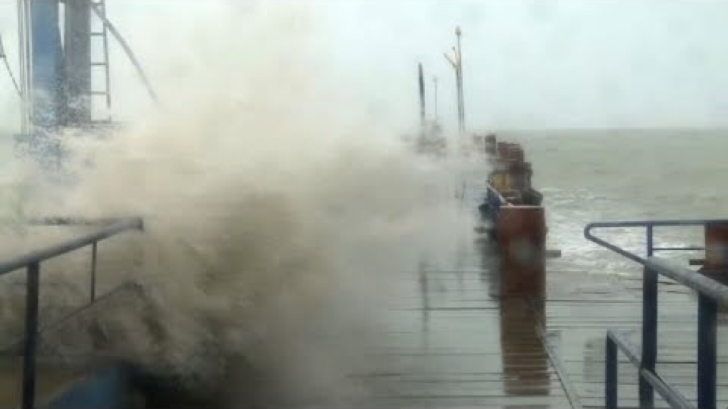 Storm Pabuk approaches Southern Thailand