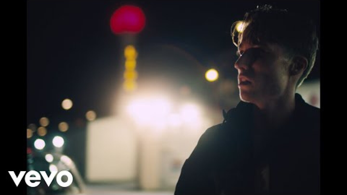 The Libertines - Night Of The Hunter (Official Video)