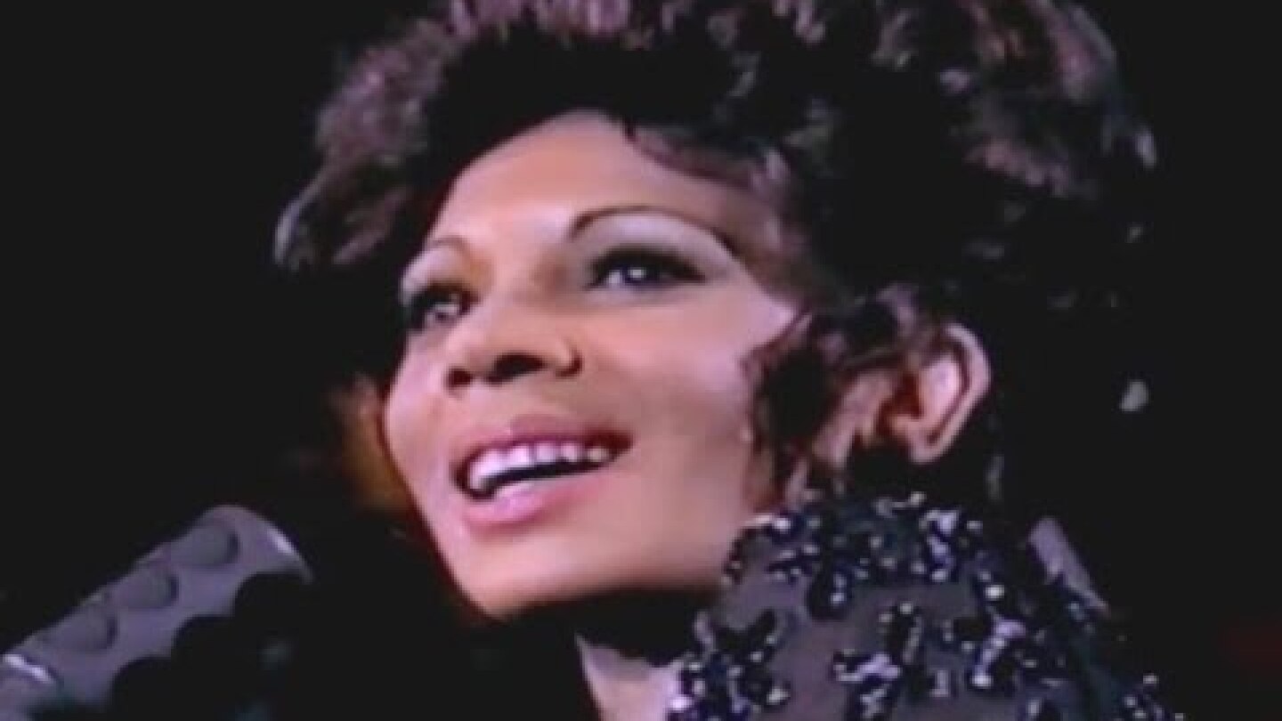 Shirley Bassey - Diamonds Are Forever (1973 TV Special)