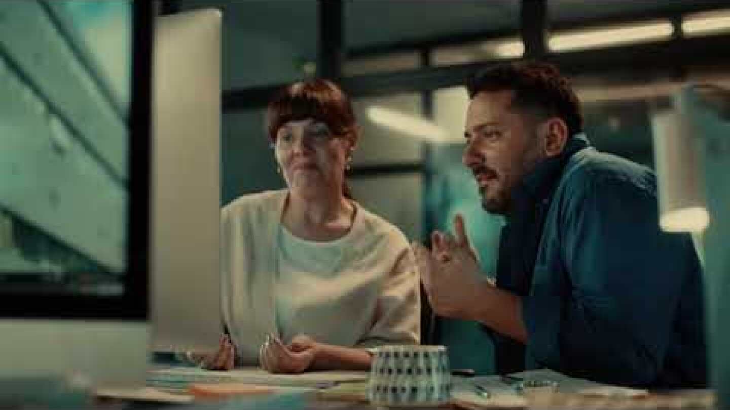 Νέα υπηρεσία του 1555: Βιντεοκλήση στην Ελληνική Νοηματική Γλώσσα