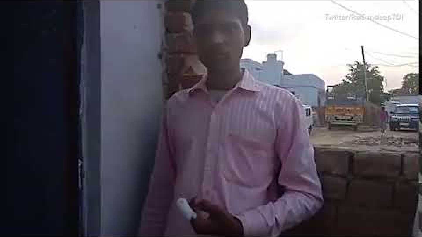Video: Man chops finger pressing 'wrong' button in India elections