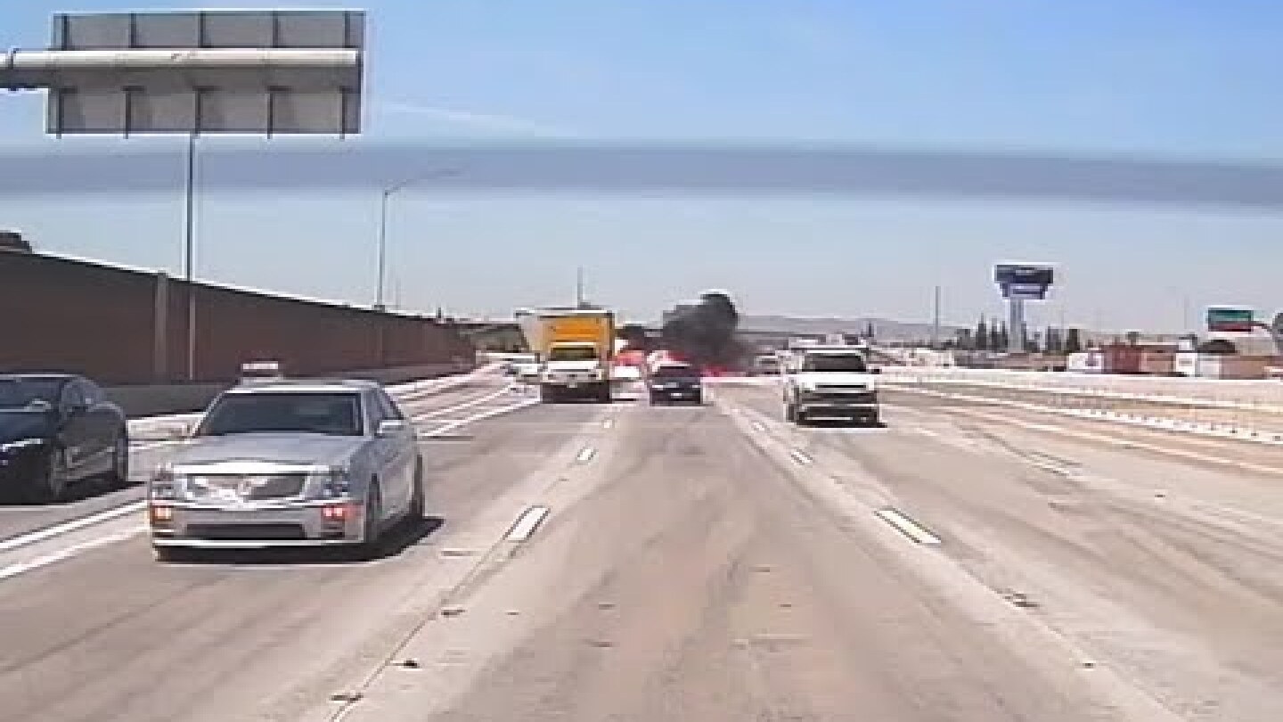 Caught on Video: Small plane crash-lands on Riverside Co. freeway
