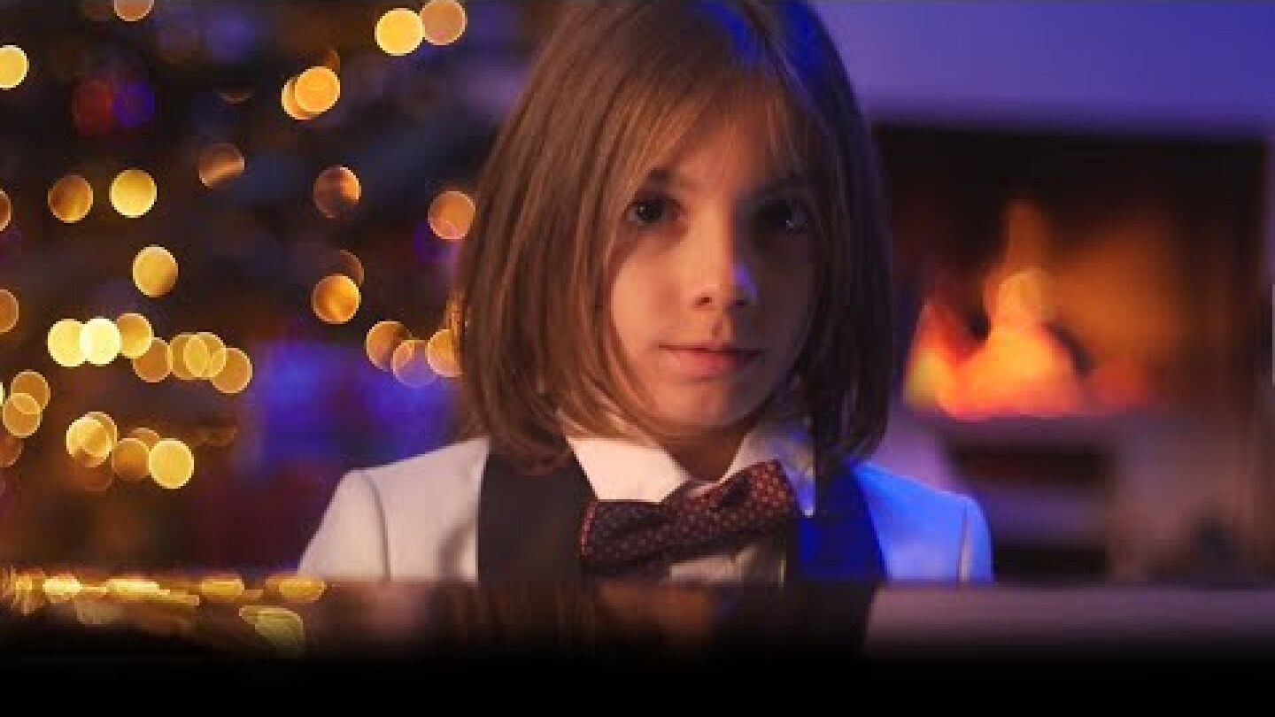 Stelios Kerasidis | Christmas Will Never Die (Official Music Video)