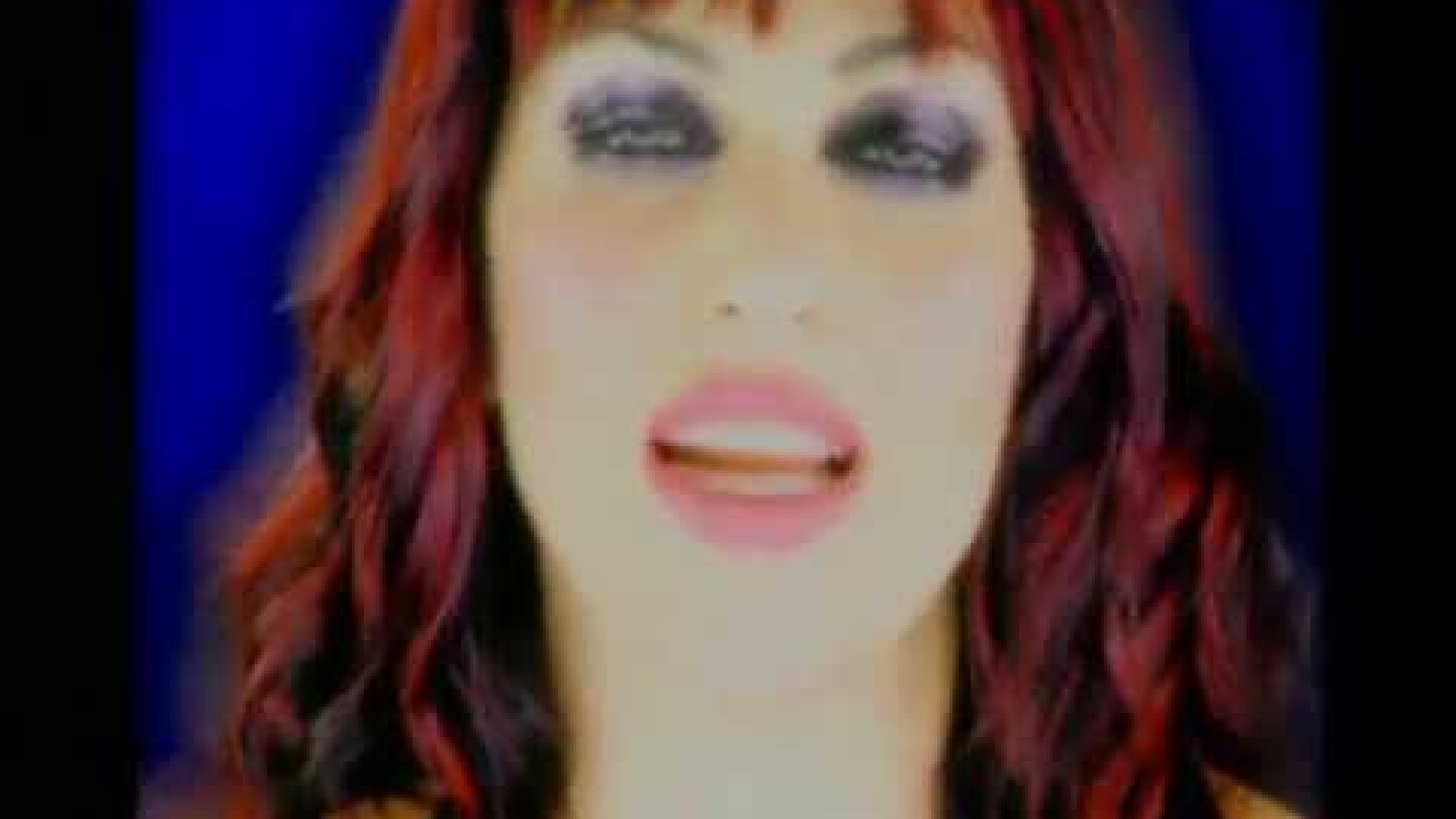 Καίτη Γαρμπή - Το κάτι | Kaiti Garbi -To kati - Official Video Clip