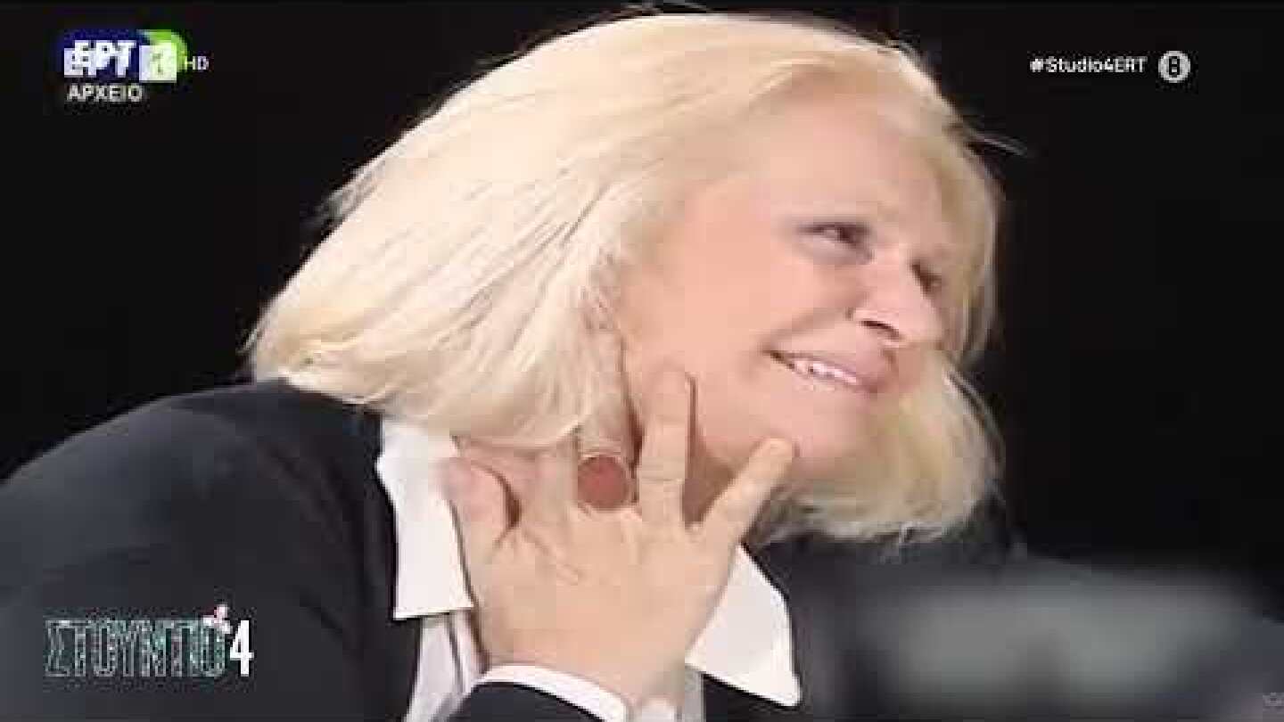 N. Μινισσάλι: Ο γιος της Μ. Βαλάση, θυμάται τις στιγμές με την μητέρα του | 30/11/2022 | ΕΡΤ