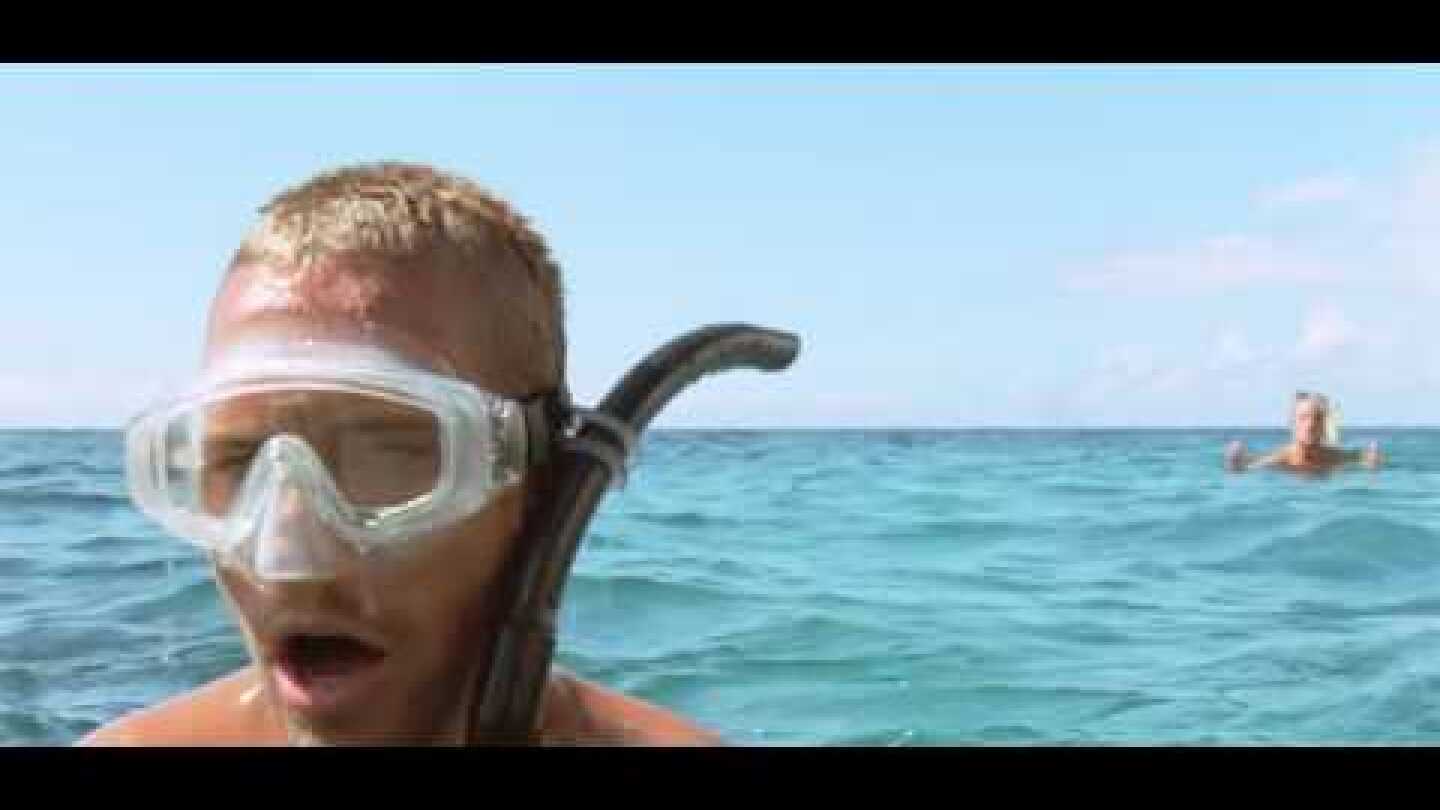 Trailer Into the Blue Official (2005)