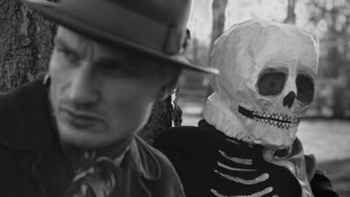 Bror Gunnar Jansson - There's a Killer on the Loose (Official Video)