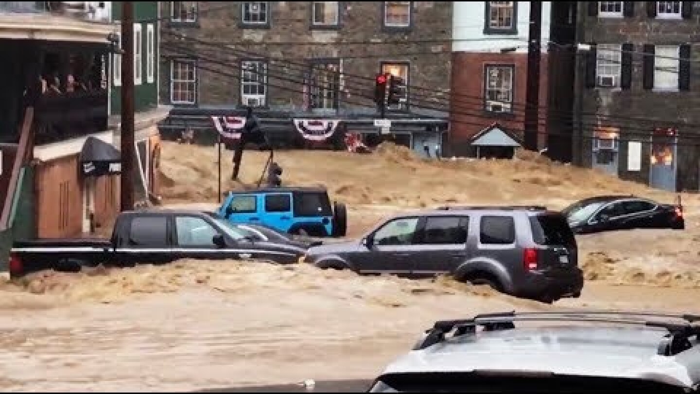 Maryland flooding: Ellicott City street turns into raging river