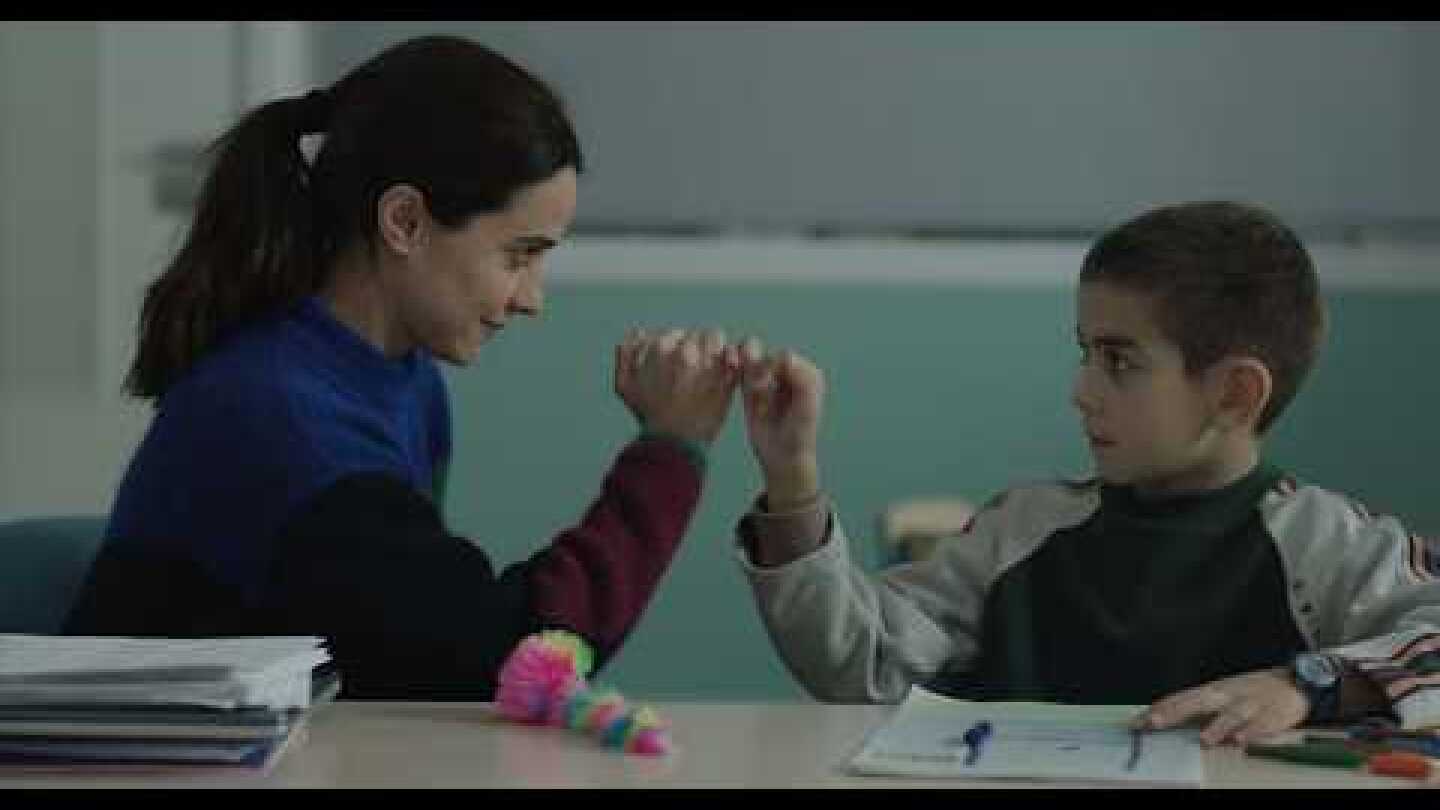 Ένας Γιος / Un Hijo Greek Trailer - Ελληνικοί υπότιτλοι