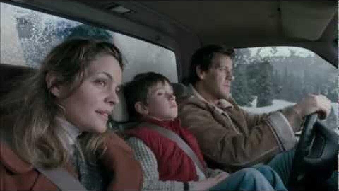 Canadian Tire - Christmas 2012 - Runaway (Beautiful Commercials)