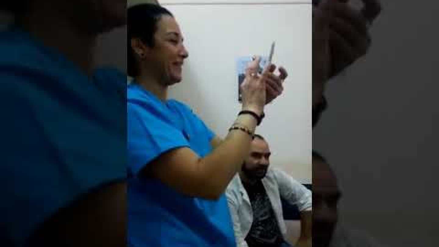 Γλέντι γιατρών και νοσηλευτών στο νοσοκομείο Μυτιλήνης (2)