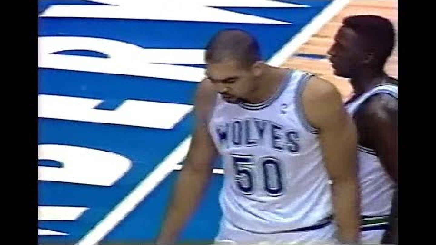 Felton Spencer (10pts/9rebs/Defense) vs. Bulls (1990)