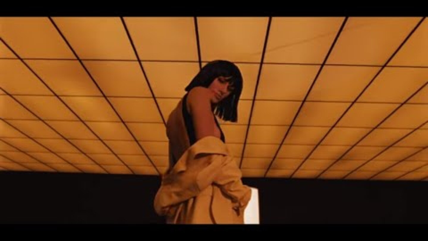 Niia - Nobody (Official Video)