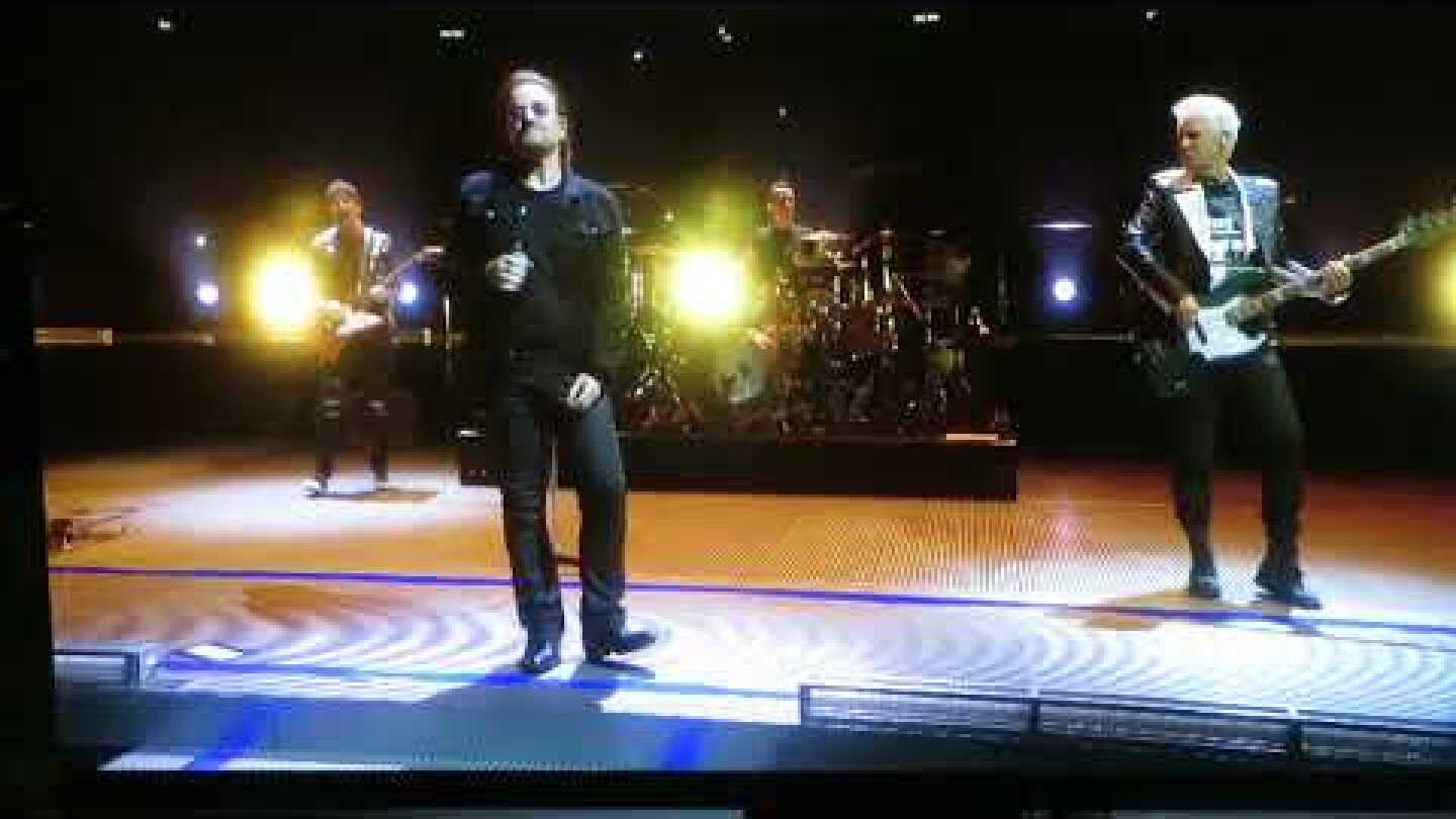 U2 01-SEP-2018  Berlin, Bono losing his Voice "Beautiful Day" & Speech