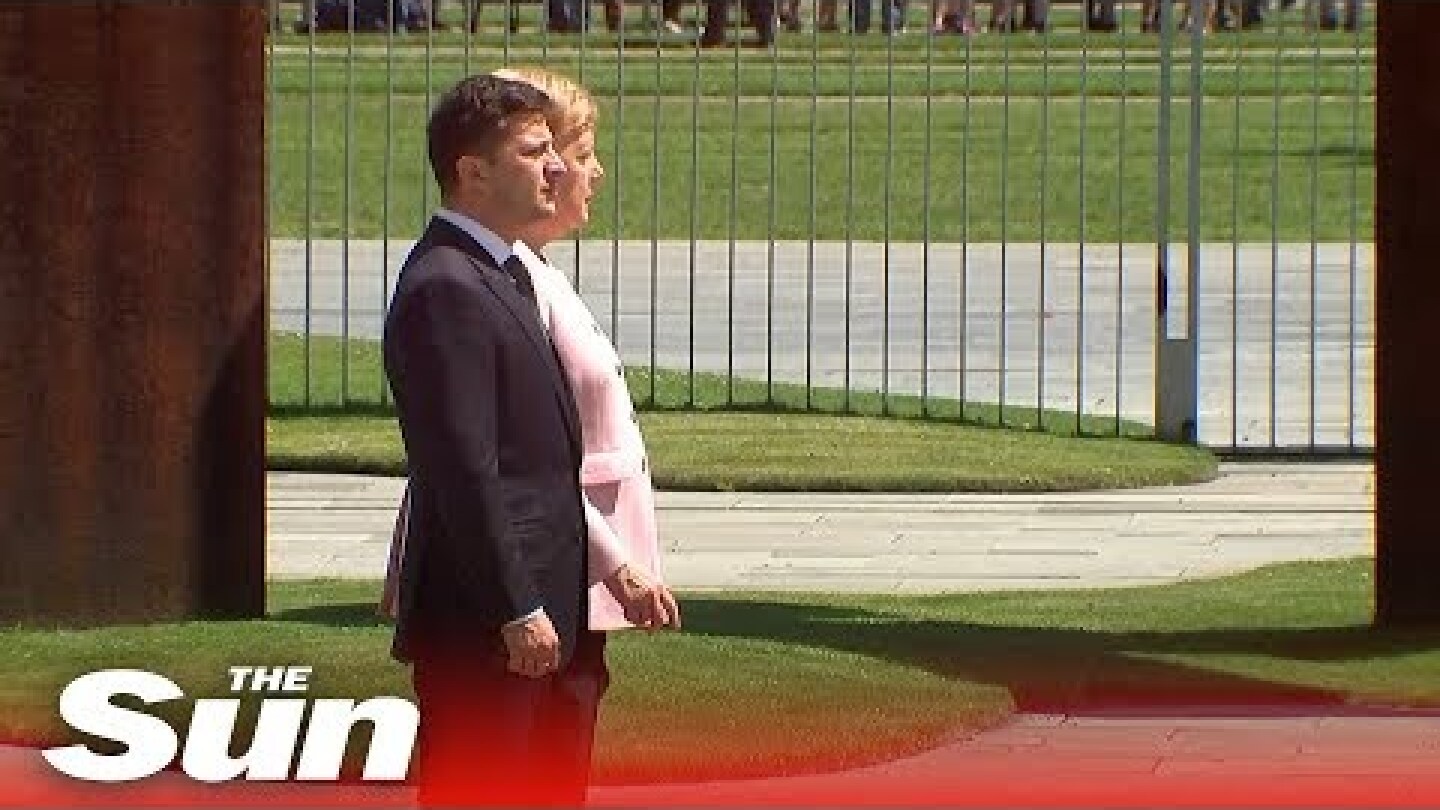 Merkel shakes uncontrollably during military parade