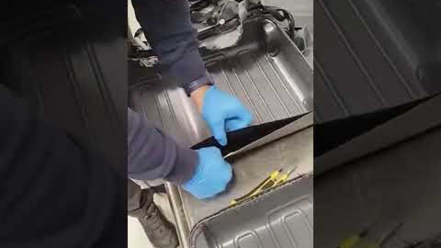 Συνελήφθη στον Αερολιμένα Αθηνών 58χρονος αλλοδαπός και κατασχέθηκαν 2.030 κιλά κοκαΐνης