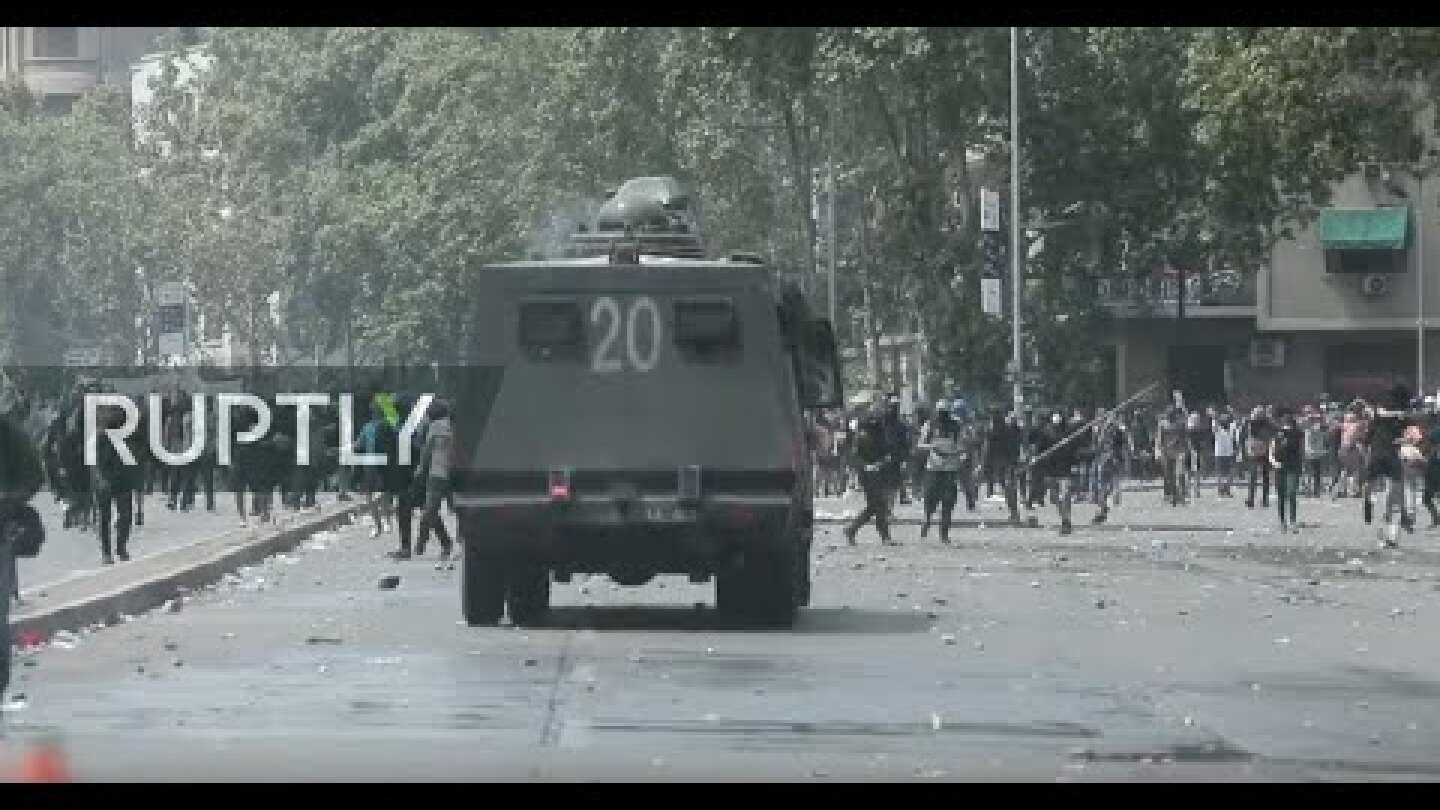 LIVE: Chilean trade unions call for general strike in support of student-led protests
