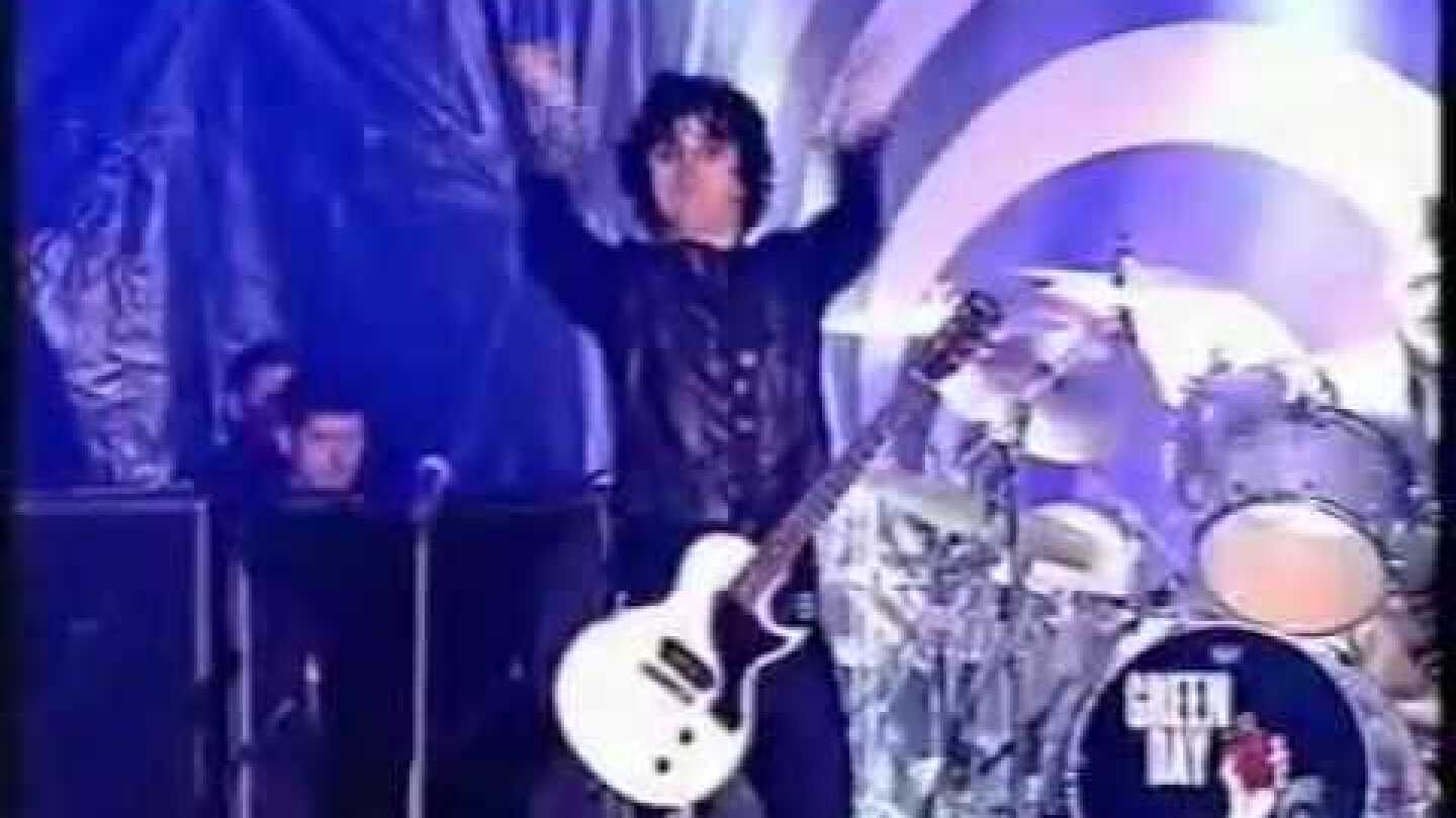 Green Day - Jesus of Suburbia (Live Performance on Top Of The Pops)