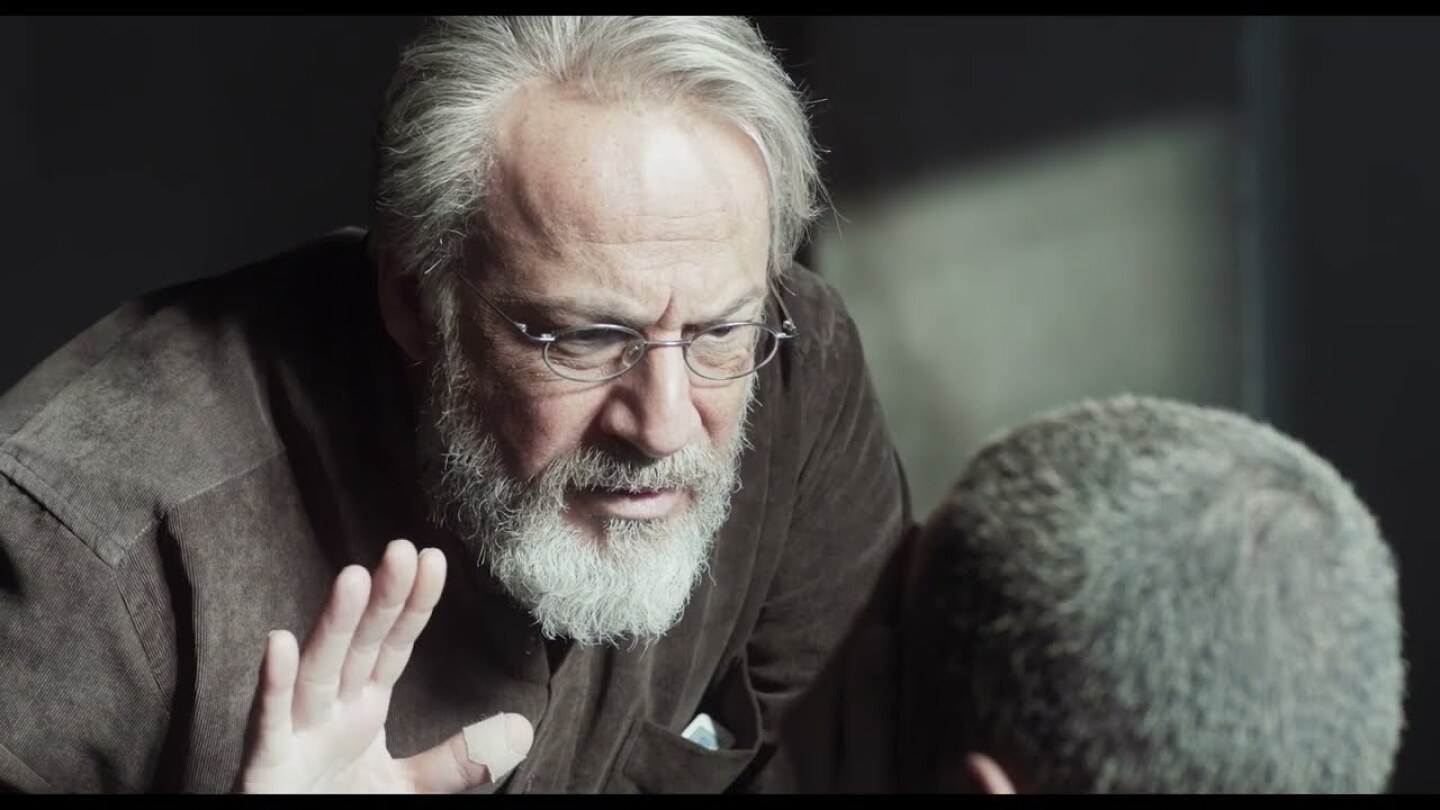 ΠΕΡΑ ΑΠΟ ΤΟΝ ΤΟΙΧΟ -BEYOND THE WALL TRL -GREEK SUBS