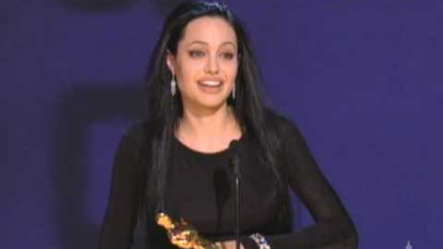 Angelina Jolie Wins Supporting Actress: 2000 Oscars