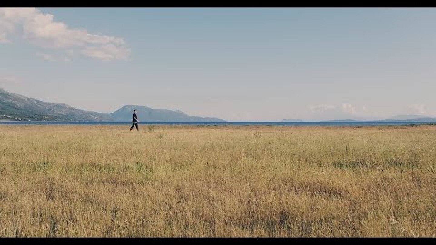 Gadless - Please, Don't Make Me Happy (Official Music Video) [2020]