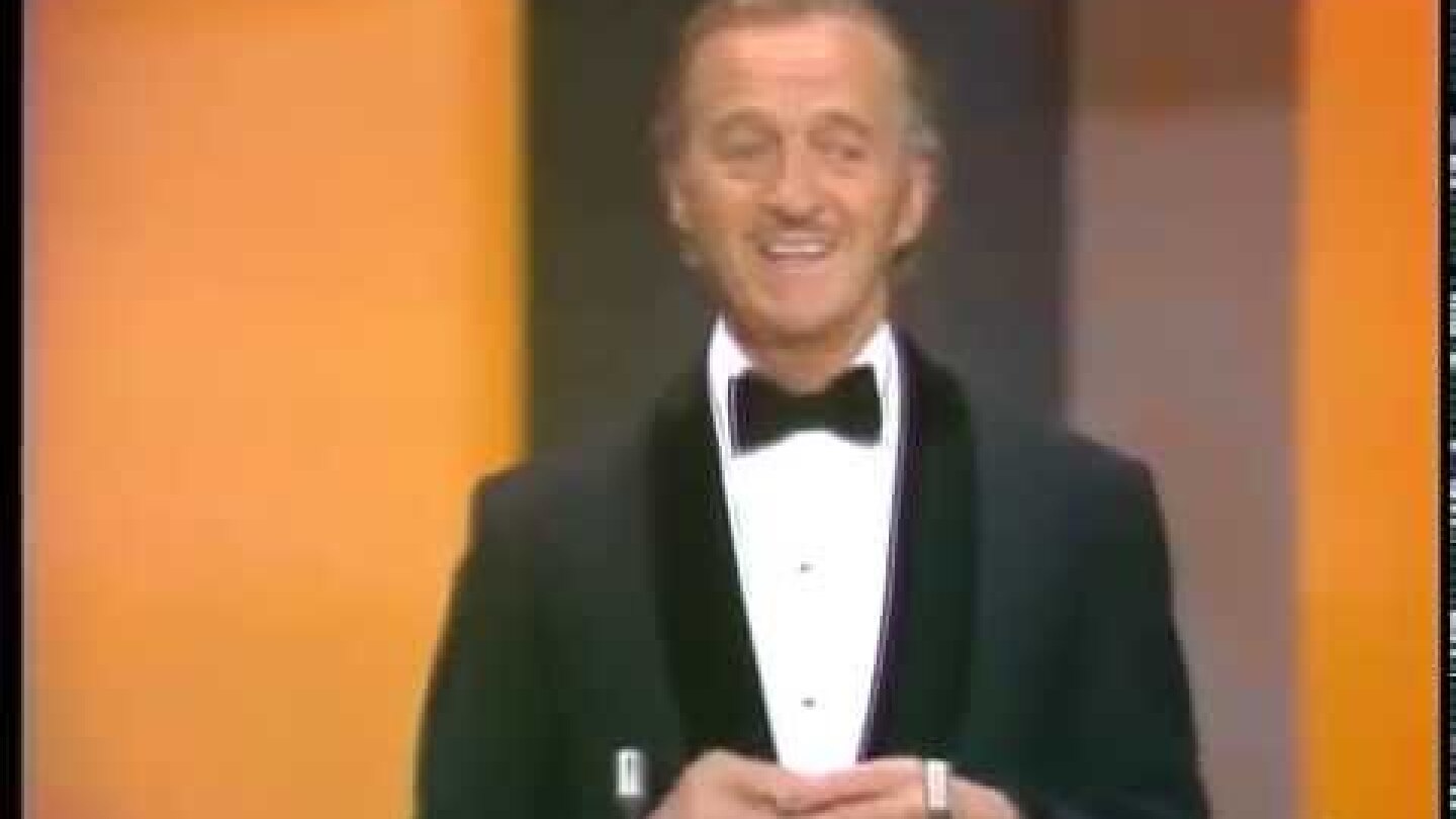 The Streaker: 1974 Oscars