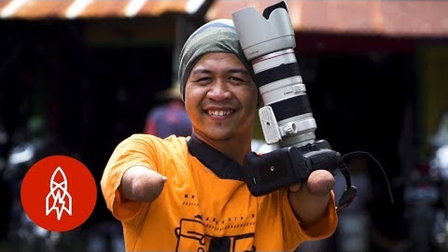 The Photographer Capturing Indonesia With No Hands or Legs