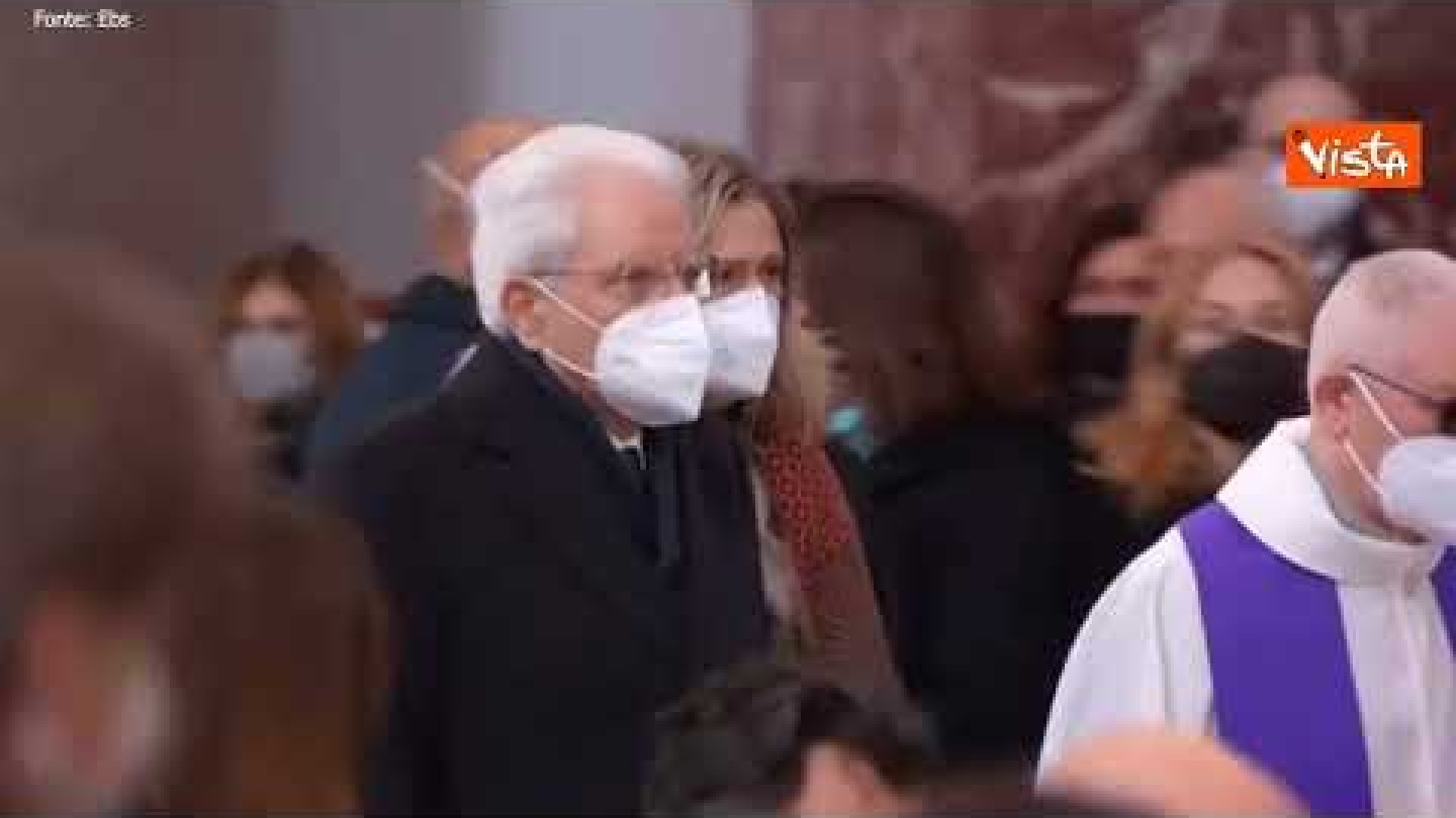 Mattarella arriva ai funerali di Stato per David Sassoli